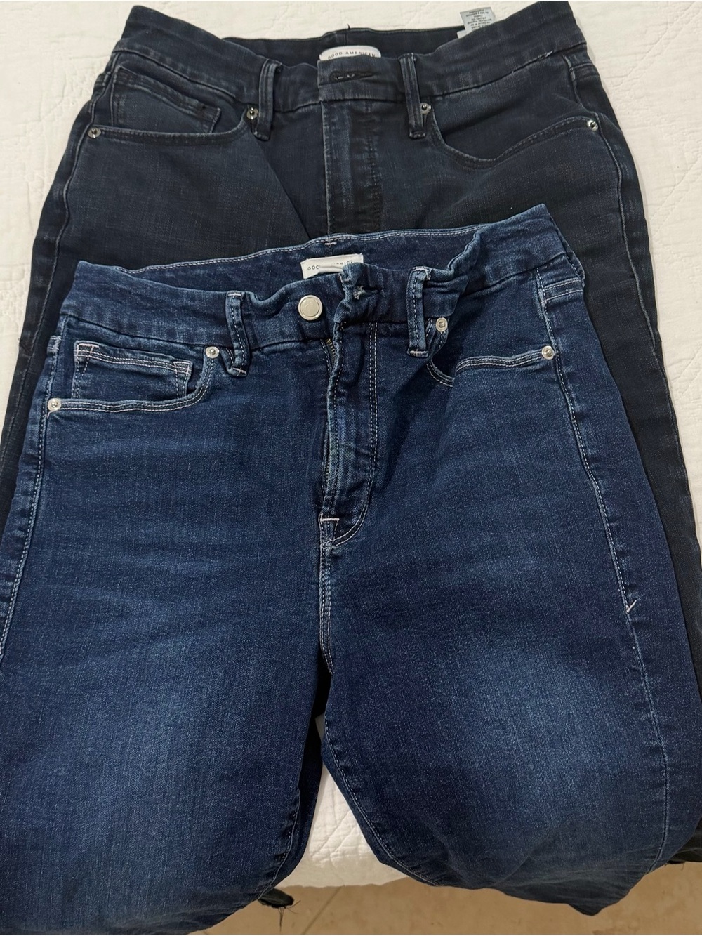 Good American High-Rise Jeans in Dark Blue and Black Bundle